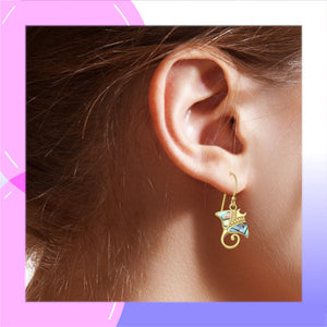 Manta Ray 18kt Gold Vermeil Abalone dangle Earrings modelled