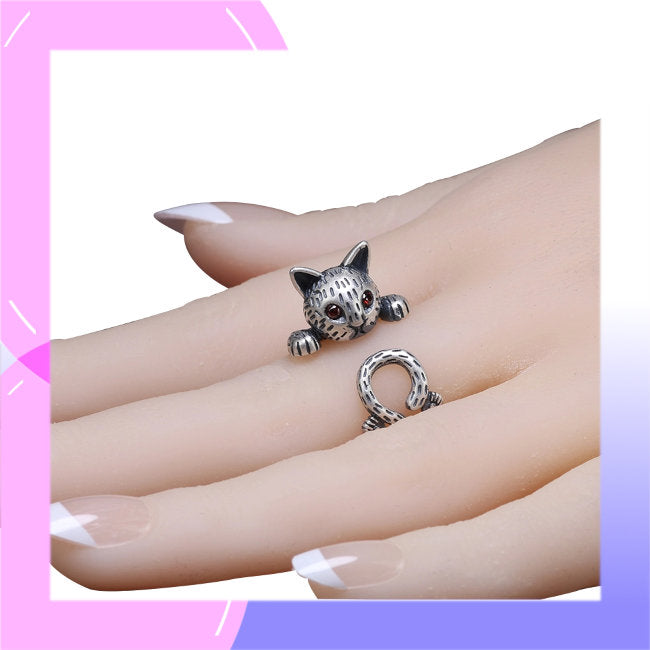 Red Eyed Cat Sterling Silver adjustable Ring with Cubic Zirconia modelled