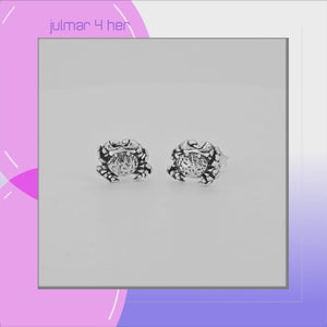 Crab Sterling Silver stud Earrings viewed in 3d rotation