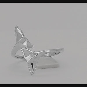 Whale Tail Sterling Silver adjustable Ring viewed in 3d rotation